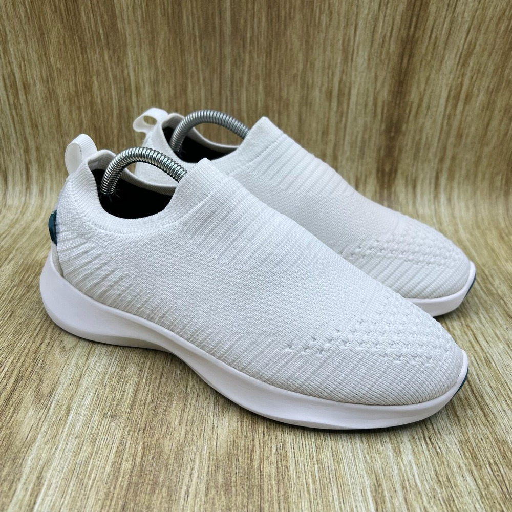 Vessi Everyday Move Slip-On Sneakers Women's Size 6 White Waterproof Knit Shoes